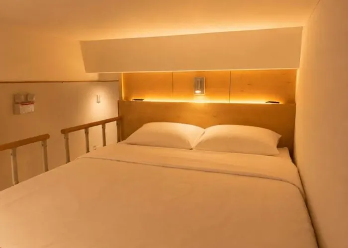 Momentum In Jongno Hostel