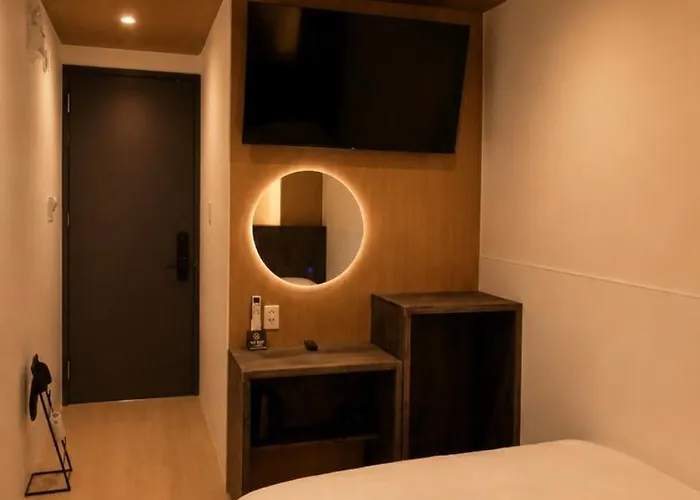 Momentum In Jongno Hostel