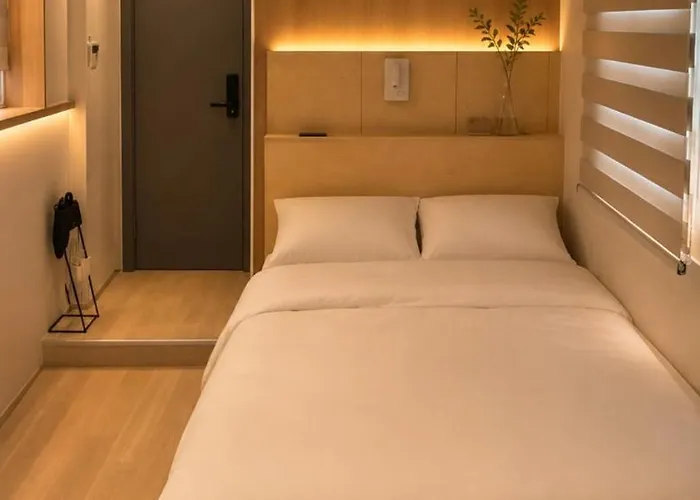 Momentum In Jongno Hostel